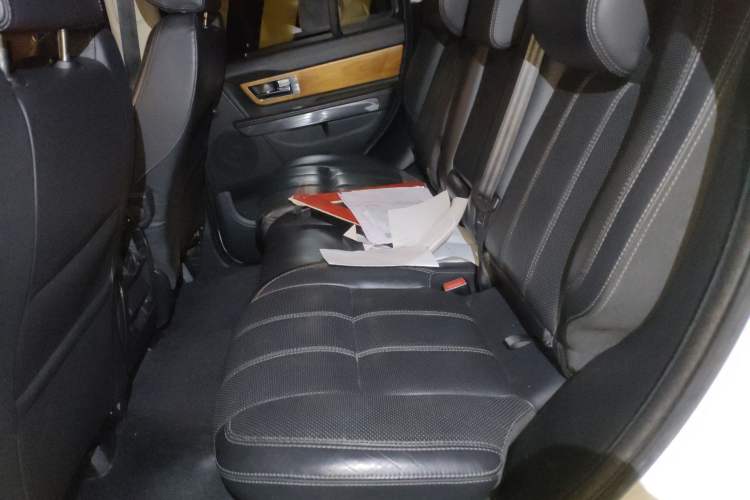 Used Land Rover Range Sport 2013 3.0 TDV6 Diesel Edition Left Rear Seat