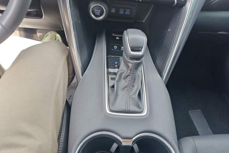 Used Toyota Venza 2022 2.0L CVT Two-Wheel Drive Prestige Edition
