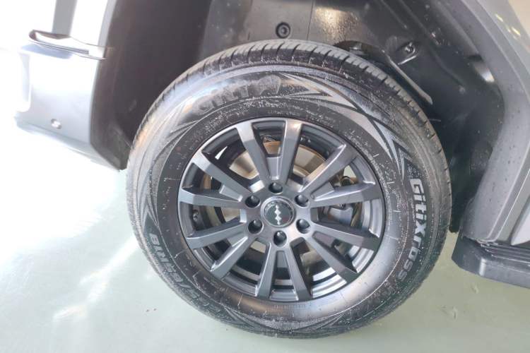 Used Formula Leopard 5 2025 TianShen Intelligent Driving Max Edition Right Rear Wheel Hub