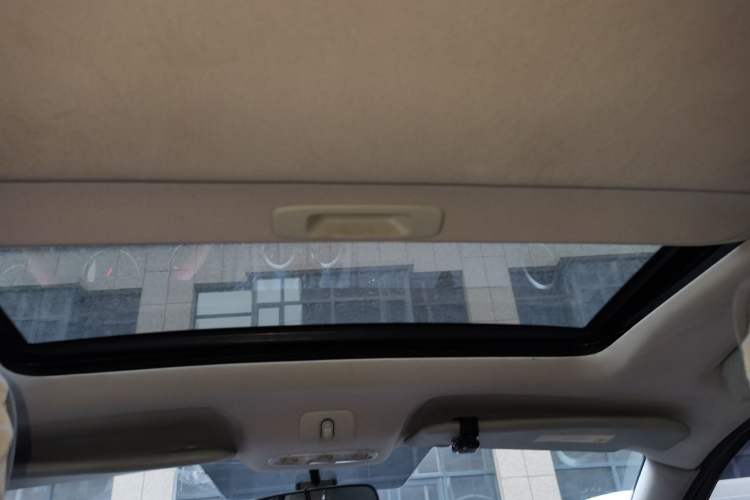 Used Nissan Qashqai 2011 2.0 XV Lea CVT 2WD Headliner