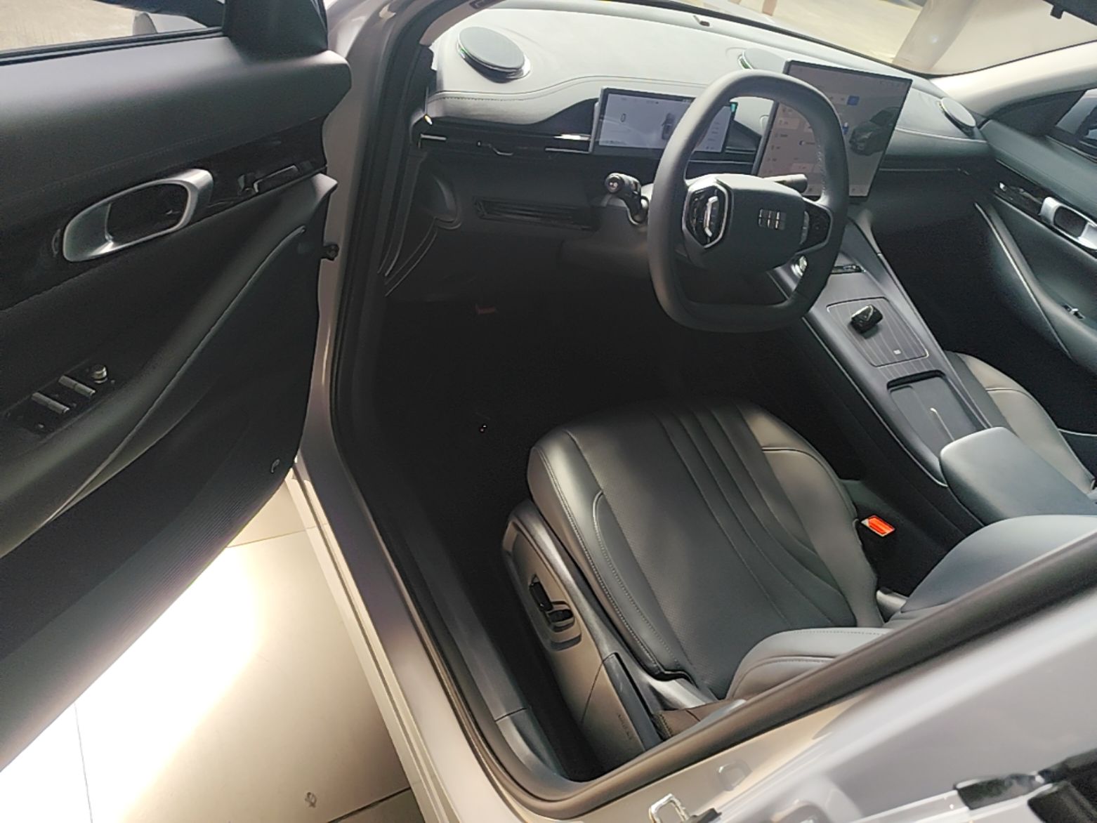 Geely Galaxy E5 2026 Model 530km Launch Edition — снимка 18