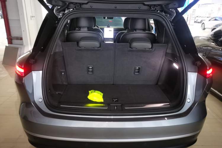 Used Nio ES8 2024 75 kWh
