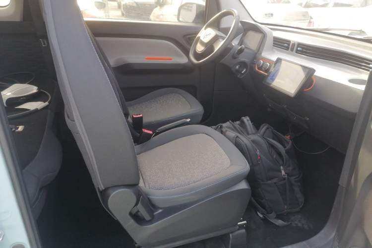 Used Wuling Hongguang MINIEV 2020 Freedom Version Lithium Iron Phosphate Right Front Seat