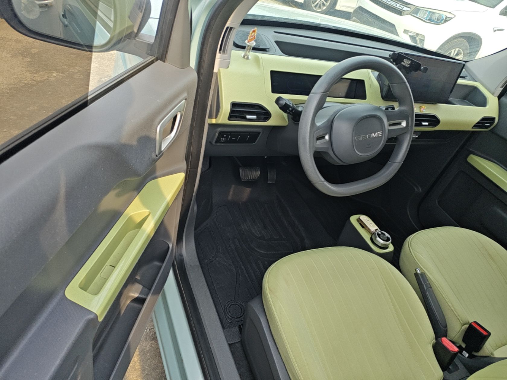 Geely Galaxy Panda 2023 Panda Mini 200km Endurance Bear — снимка 18