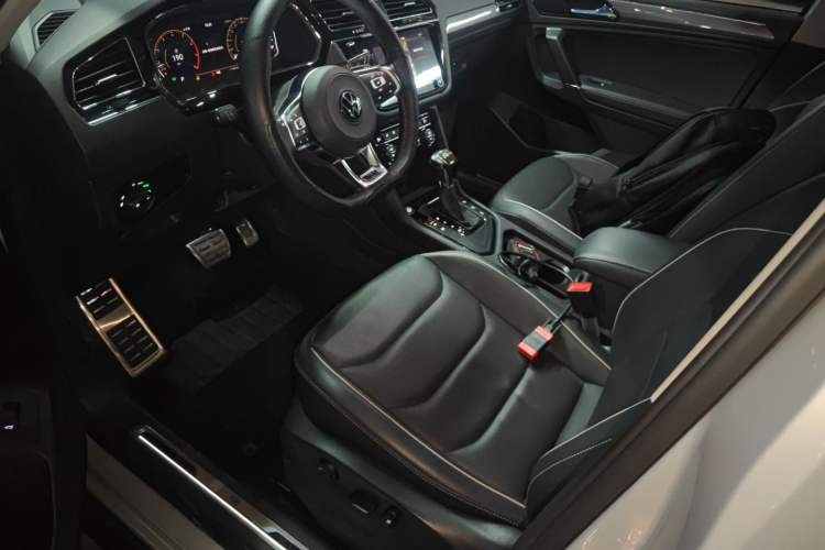 Used Volkswagen Tiguan L 2021 330TSI Automatic Two-Wheel Drive R-Line Flagship Edition