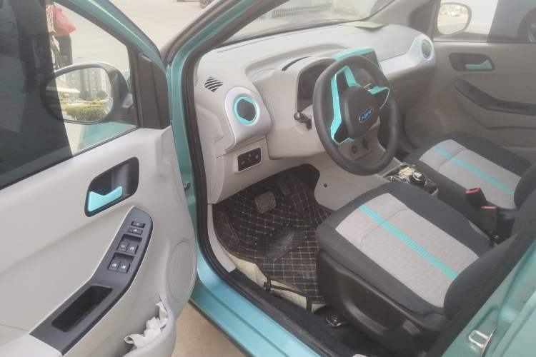 Used JMEV Xiao Qilin 2024 201km Comfort Version
