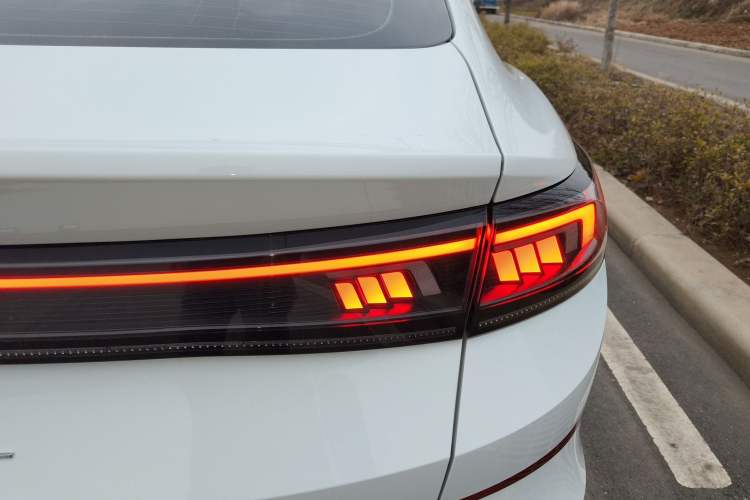 Used Volkswagen Lamando 2025 Lavida L 280TSI DSG Cool & Spicy Edition
