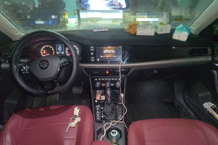 Used Volkswagen Lavida 2019 280TSI DSG Luxury Edition China VI Standard Center Console