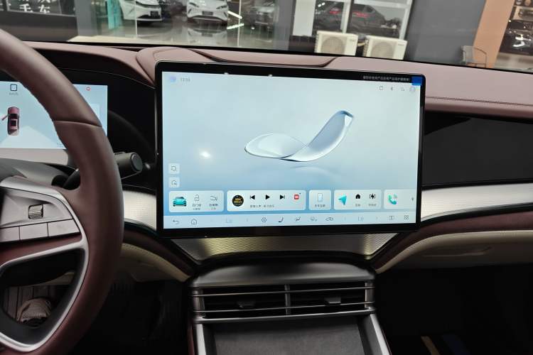 Used BYD Seal 07 DM-i 2025 Intelligent Driving Version DM-i 1.5L 125 km Prestige Edition Audio And AC Panel