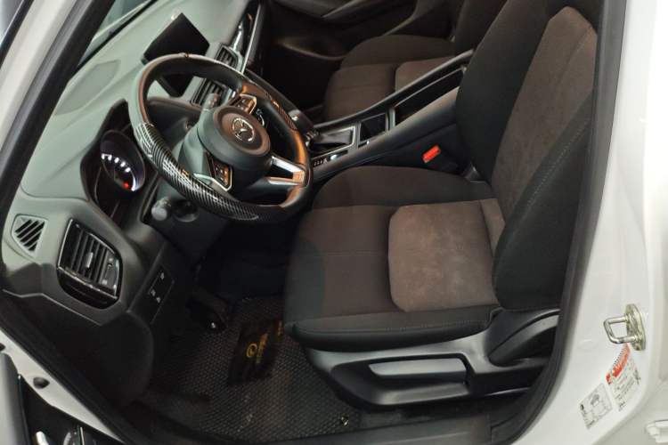 Used Mazda CX-4 2021 2.0L Automatic Two-Wheel Drive Blue Sky Dynamic Edition