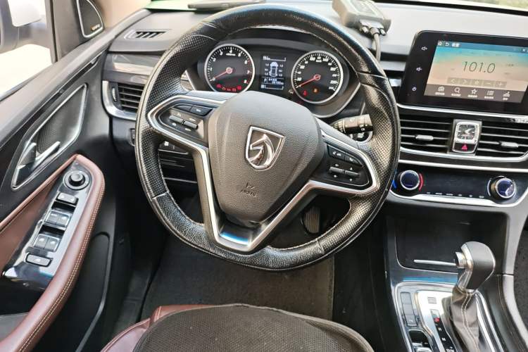 Used Baojun 560 2017 1.5T DCT Prestige Edition