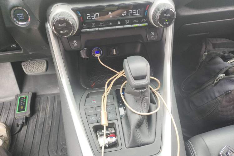 Used Toyota Wildlander 2020 2.0L CVT 4x4 Luxury Edition