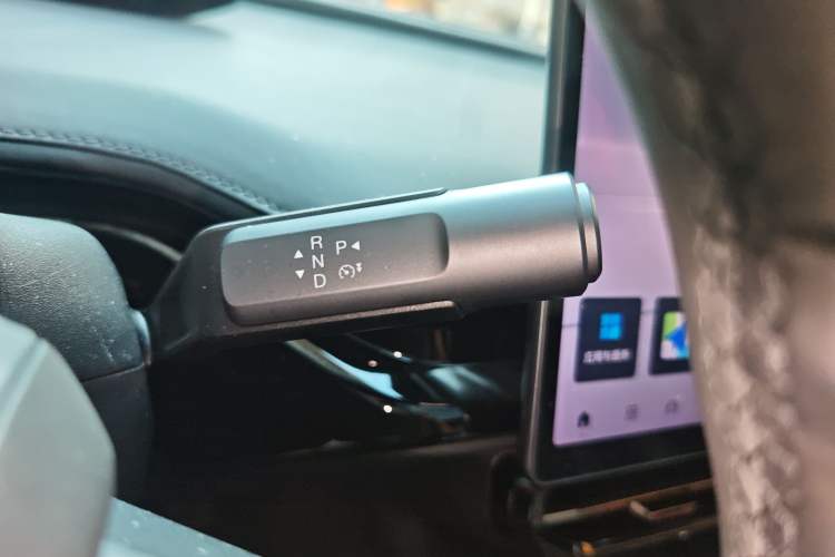 Used Hyptec GT 2023 710 Rear-Drive Ultra-Charging Version Gear Lever