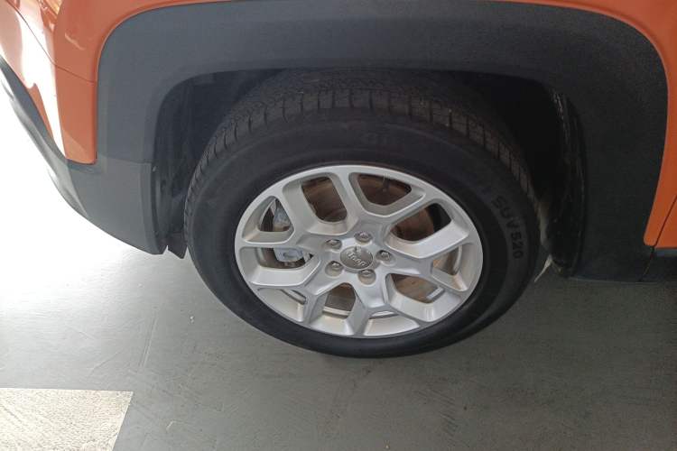 Used Jeep Renegade 2017 180T Automatic High-Energy Version