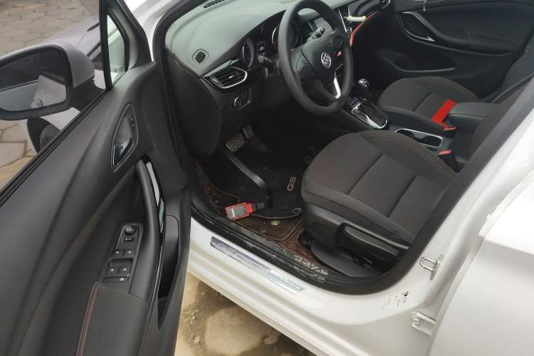 Used Buick Verano 2016 Two-Door GS 20T Dual-Clutch Haoting Sporty Model