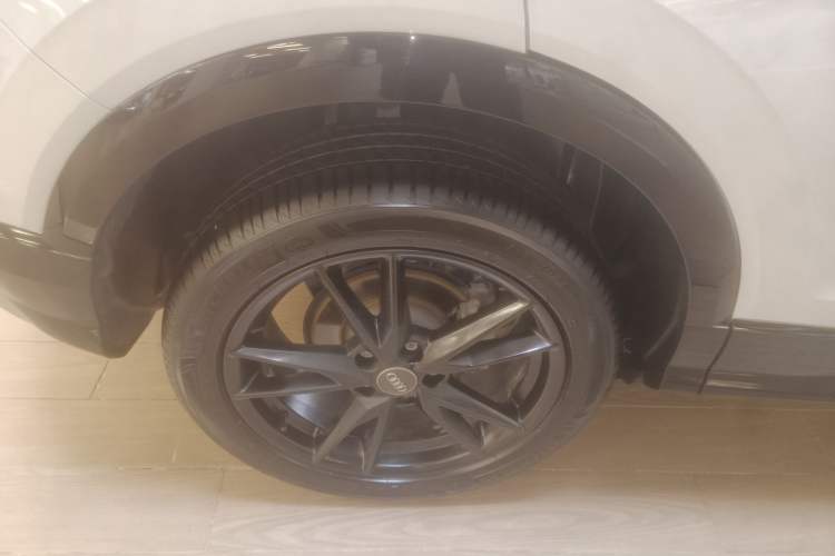 Used Audi Q2L 2021 35 TFSI Progressive Dynamic Edition
