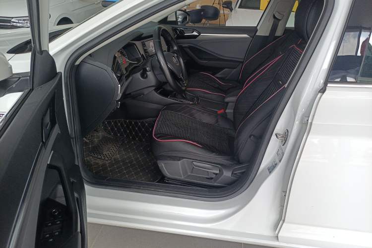 Used Volkswagen Sagitar 2020 200TSI Manual Comfort Version China VI Standard