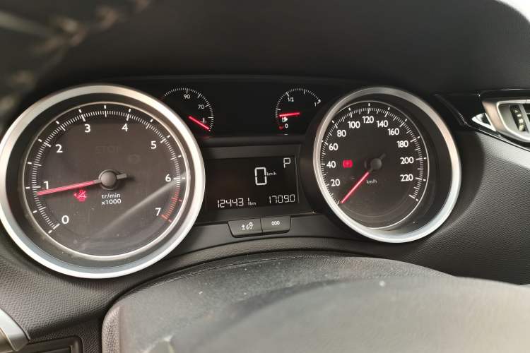 Used Peugeot 408 2015 1.2T Automatic Luxury Edition
