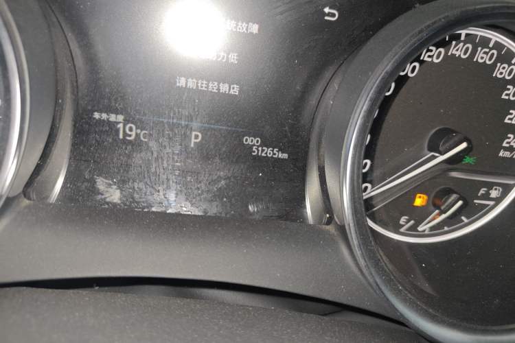 Used Toyota Camry 2019 2.0G Luxury Edition China VI Standard Odometer Close Up