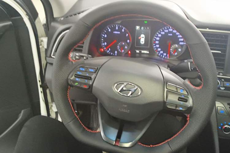 Used Hyundai Elantra (6th Generation / Lingdong) 2018 1.4T Dual-Clutch Xuan Dong · Dynamic Edition