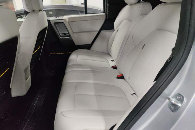 Used iCAR V23 2025 401 Two-Wheel Drive Intelligent Driving Version
