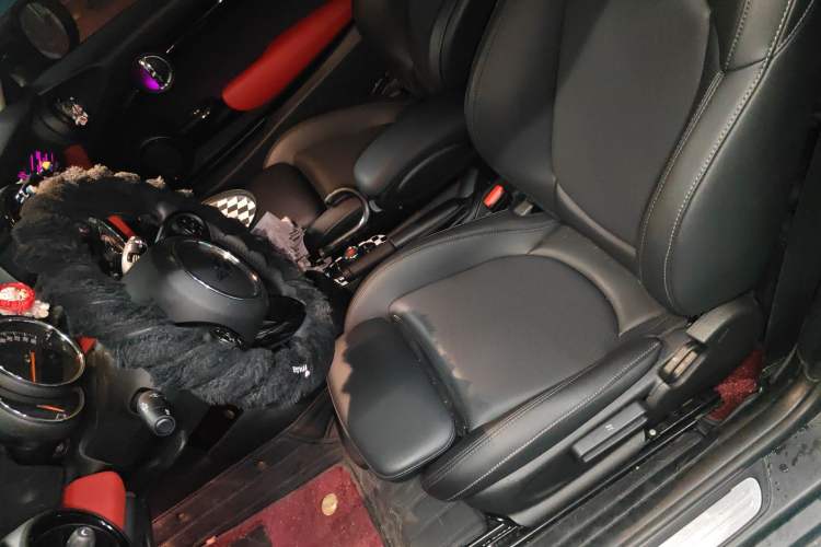 Used MINI 2020 1.5T COOPER Classic Edition Left Front Seat