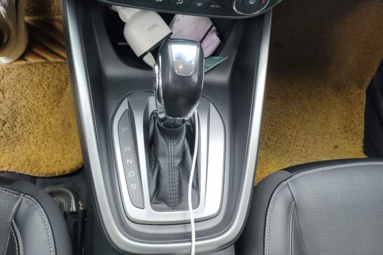 Used Ford Escort 2015 1.5L Automatic Fashion Model Gear Lever