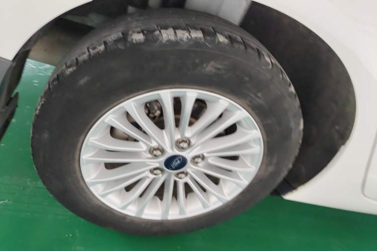 Used Ford Escort 2017 Revised Version 1.5L Manual Comfort Edition
