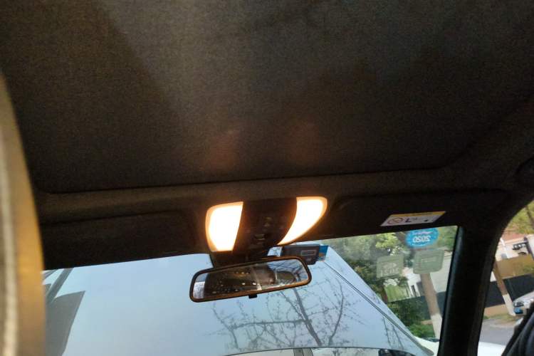 Used Mercedes-Benz GLK-Class 2015 GLK 260 4MATIC Dynamic Edition Ultimate Version
