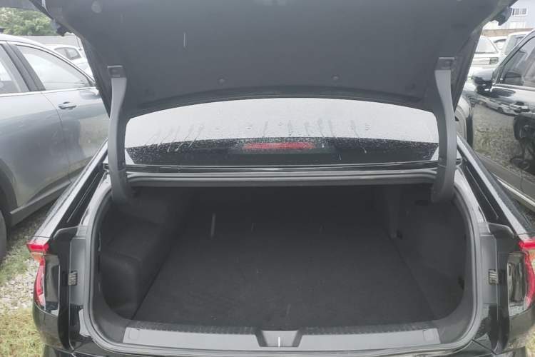 Used Wuling Xingguang 2023 150 Advanced Edition
