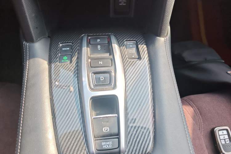 Used Honda UR-V 2017 370TURBO 2WD Prestige Edition China V Gear Lever