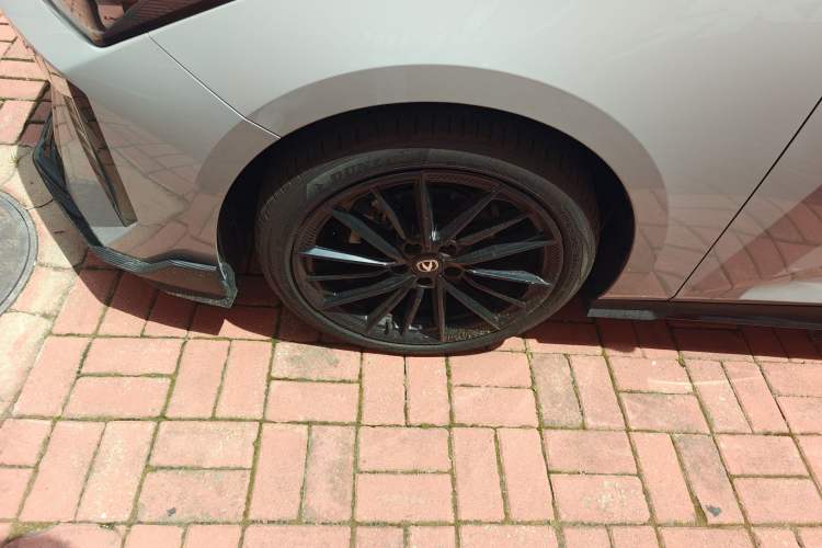 Used Changan UNI-V 2024 1.5T Prestige Sport Edition
