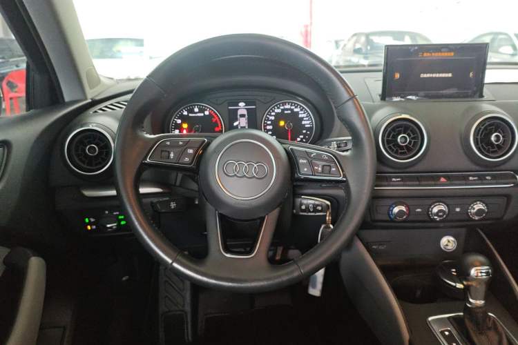 Used Audi A3 2020 Restyled Limousine 35 TFSI Ambition Version China VI