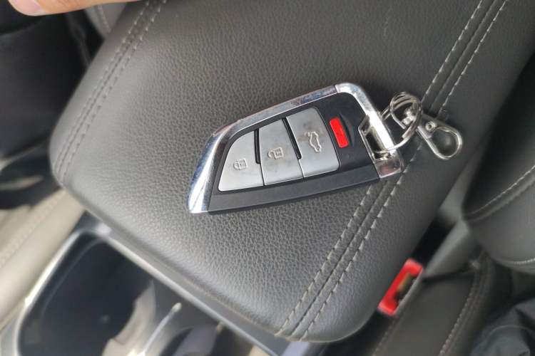 Used Chevrolet Malibu 2017 1.5T Automatic Luxury Edition Vehicle Key