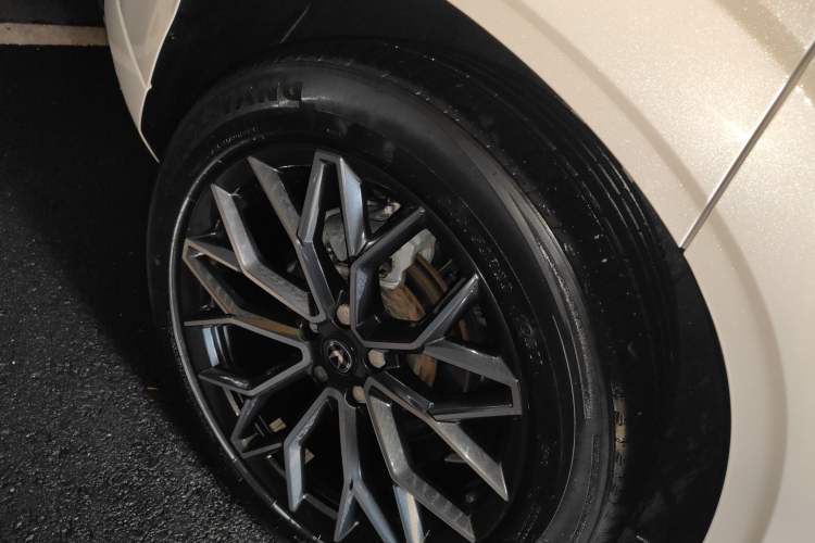 Used Changan UNI-Z 2025 1.5T Luxury Version