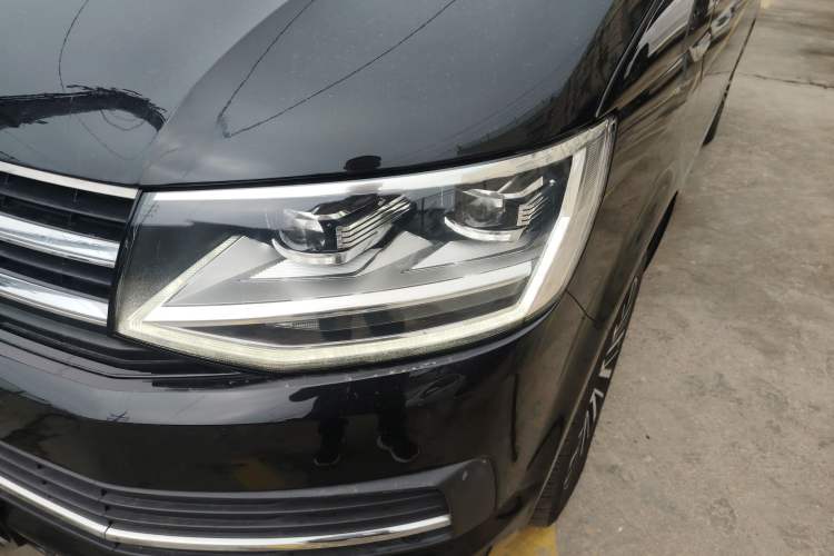 Used Volkswagen Multivan 2018 2.0 TSI 4x4 Prestige Edition 7-Seater
