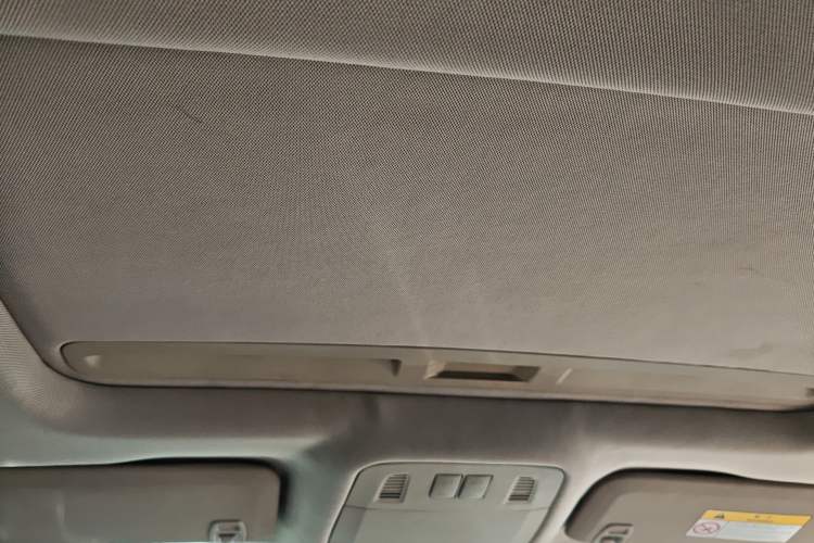 Used Buick Regal 2015 2.0L Leading Fashion Edition