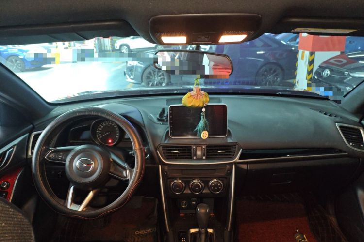 Used Mazda CX-4 2018 2.0L Automatic Two-Wheel Drive Blue Sky Dynamic Version China VI Standard
