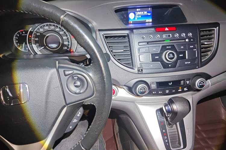 Used Honda CR-V 2013 2.4L two-wheel drive luxury version