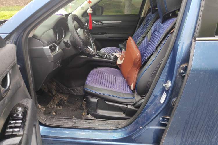 Used Mazda CX-5 2017 2.0L Automatic 2WD ZhiShang Trim China VI Standard Left Front Seat