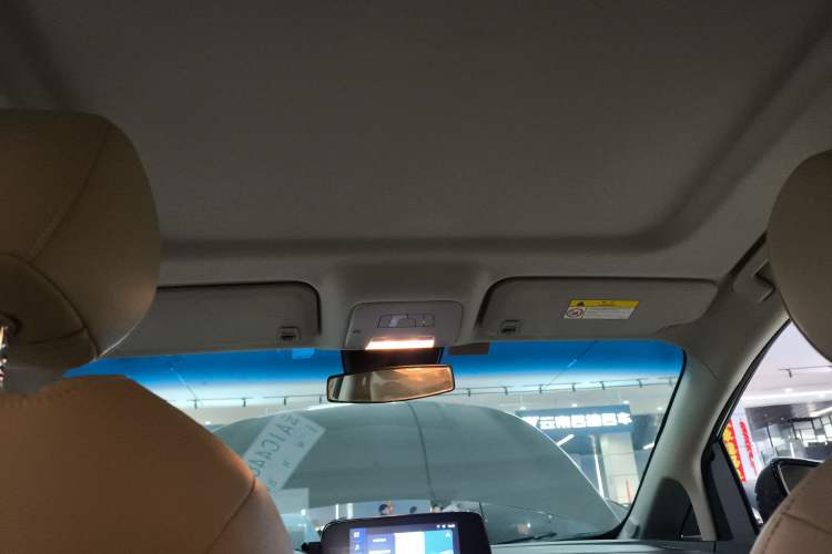 Used Buick GL8 2020 Land Cruiser Executive Class 652T Comfort Model