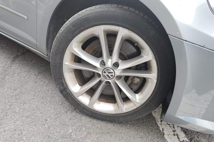 Used Volkswagen CC 2009 3.6 FSI Top-Trim Version
