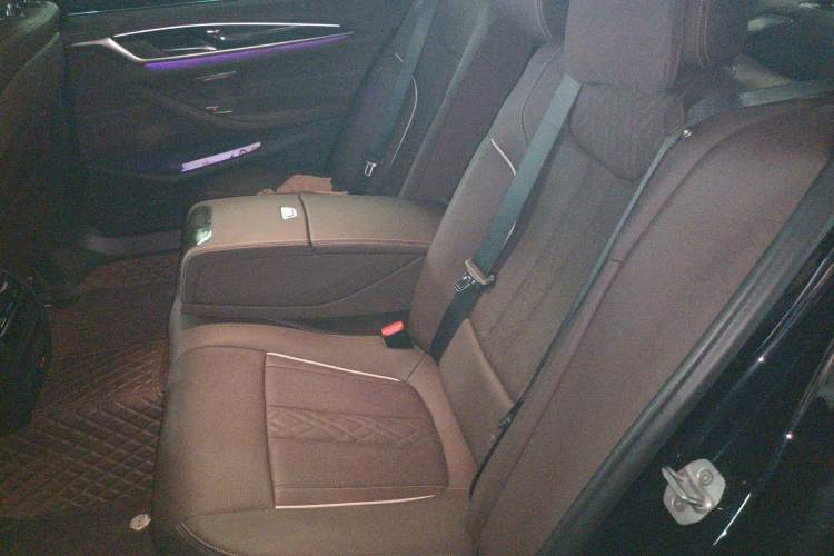 Used BMW 5 Series 2022 Second Facelift 525Li M Sport Package