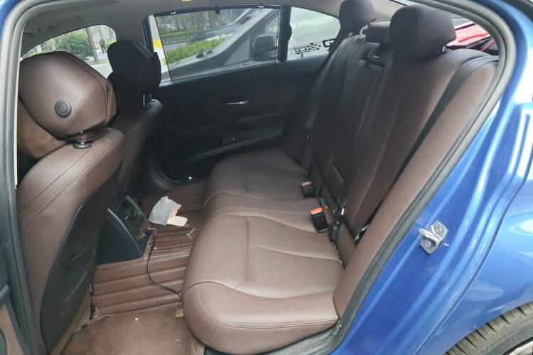 Used BMW 3 Series 2018 320Li Leading Model M Sport Package
