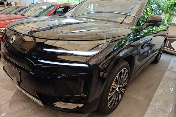 Used Denza N9 2025 Flagship Model