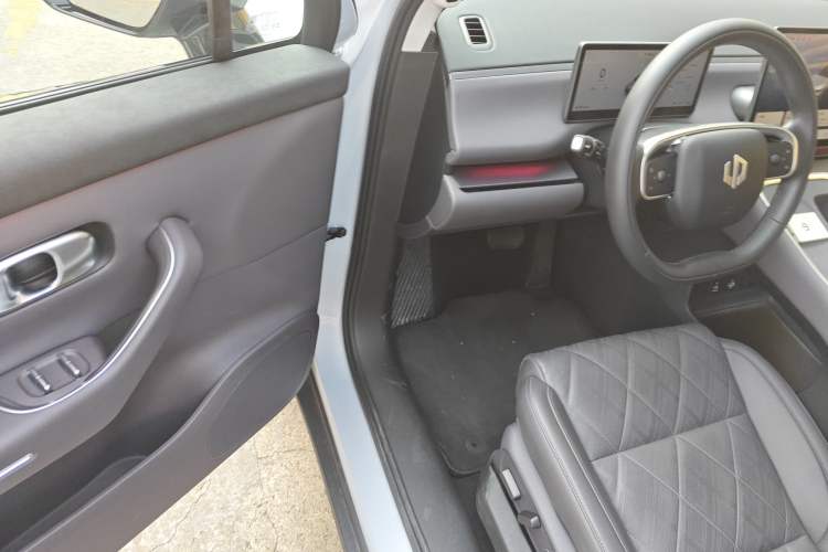 Used Leapmotor C16 2026 Pure Electric 630 LiDAR Zhizun Edition 5 Seats