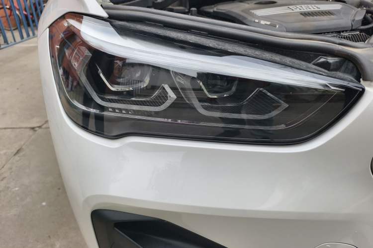 Used BMW X1 2021 Restyled sDrive25Li Leading Edition Right Front Headlight