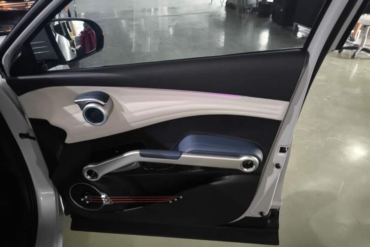 Used BYD Yuan PLUS 2022 430 km Luxury Version Interior 2