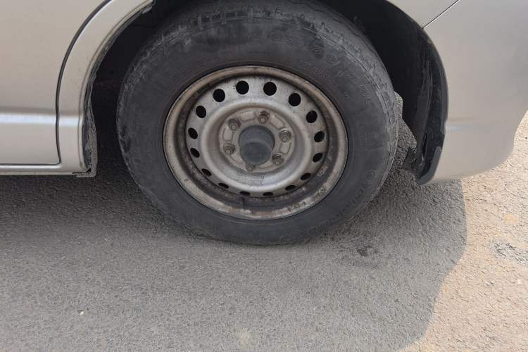 Used Jinbei Hiace King 2021 2.0L City Transport King Series Comfortable High-Roof 6-Seater 1TZS
