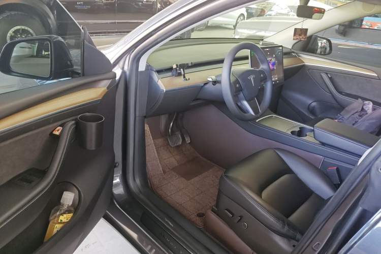 Used Tesla Model Y 2022 Revised Version Long-Range All-Wheel Drive
